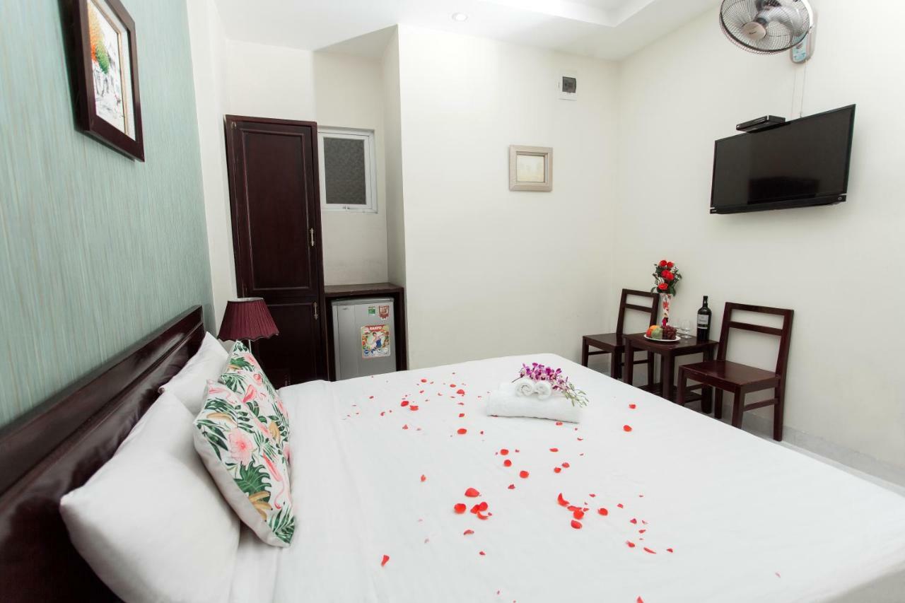 Bonanza Hotel Da Nang Bagian luar foto
